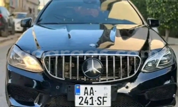 Acheter Occasion Voiture Mercedes‒Benz C-klasse Noir à Dakar, Dakar Acheter Occasion Voiture Mercedes‒Benz C-klasse Noir à Dakar, Dakar