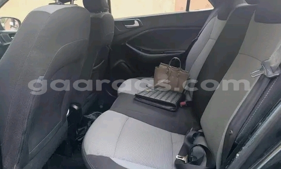 Acheter Occasion Voiture Hyundai i20 Noir à Dakar, Dakar Acheter Occasion Voiture Hyundai i20 Noir à Dakar, Dakar