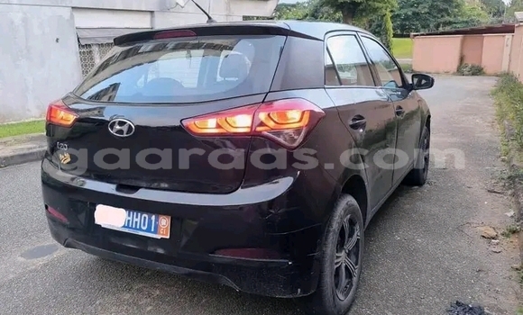 Acheter Occasion Voiture Hyundai i20 Noir à Dakar, Dakar Acheter Occasion Voiture Hyundai i20 Noir à Dakar, Dakar