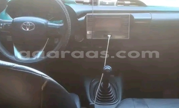 Acheter Occasion Voiture Toyota Hilux Blanc à Dakar, Dakar Acheter Occasion Voiture Toyota Hilux Blanc à Dakar, Dakar