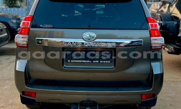 Acheter Import Voiture Toyota Land Cruiser Prado Gris à Dakar, Dakar Acheter Import Voiture Toyota Land Cruiser Prado Gris à Dakar, Dakar