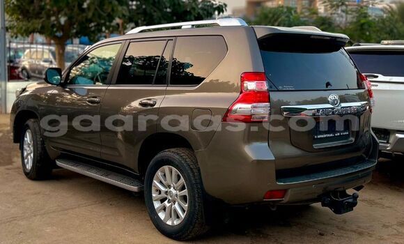Acheter Import Voiture Toyota Land Cruiser Prado Gris à Dakar, Dakar Acheter Import Voiture Toyota Land Cruiser Prado Gris à Dakar, Dakar
