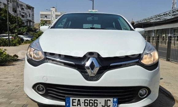 Acheter Occasion Voiture Renault Clio Blanc à Dakar, Dakar