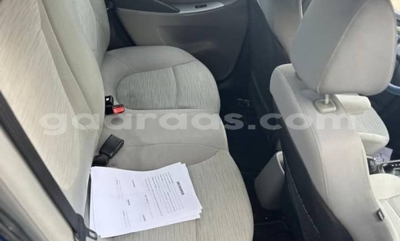 Buy Used Hyundai Accent Blue Car in Dakar in Dakar Buy Used Hyundai Accent Blue Car in Dakar in Dakar