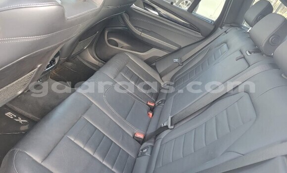 Dieundeu Occasion BMW X3 White Auto in Dakar in Dakar Dieundeu Occasion BMW X3 White Auto in Dakar in Dakar