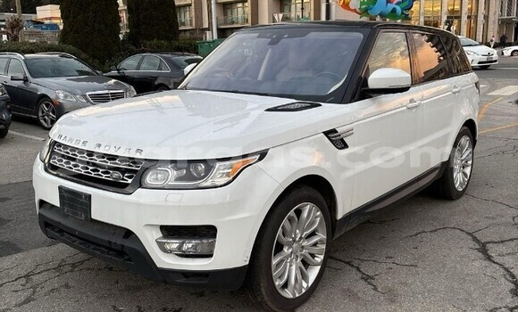 Acheter Occasion Voiture Land Rover Range Rover Sport Blanc à Dakar, Dakar Acheter Occasion Voiture Land Rover Range Rover Sport Blanc à Dakar, Dakar