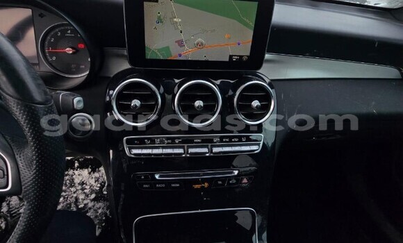 Acheter Occasion Voiture Land Rover Range Rover Sport Blanc à Dakar, Dakar Acheter Occasion Voiture Land Rover Range Rover Sport Blanc à Dakar, Dakar