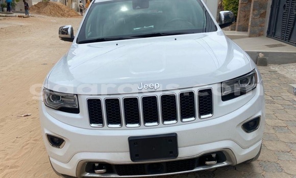 Acheter Occasion Voiture Jeep Grand Cherokee Blanc à Dakar, Dakar Acheter Occasion Voiture Jeep Grand Cherokee Blanc à Dakar, Dakar