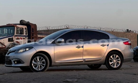 Dieundeu Occasion Renault Samsung SM3 Silver Auto in Dakar in Dakar Dieundeu Occasion Renault Samsung SM3 Silver Auto in Dakar in Dakar