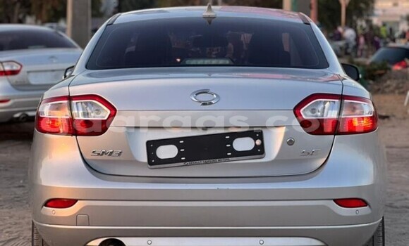 Dieundeu Occasion Renault Samsung SM3 Silver Auto in Dakar in Dakar Dieundeu Occasion Renault Samsung SM3 Silver Auto in Dakar in Dakar