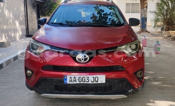 Acheter Occasion Voiture Toyota RAV4 Rouge à Dakar, Dakar Acheter Occasion Voiture Toyota RAV4 Rouge à Dakar, Dakar