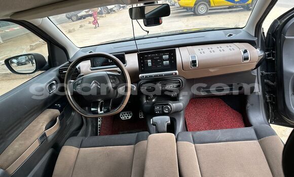 Dieundeu Occasion Citroen C4 cactus Brown Auto in Dakar in Dakar Dieundeu Occasion Citroen C4 cactus Brown Auto in Dakar in Dakar