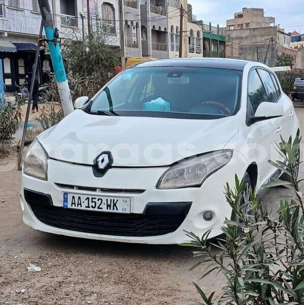 Big with watermark renault megane dakar dakar 28023