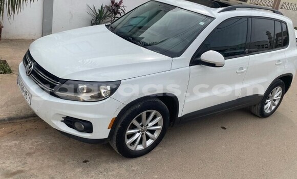Dieundeu Occasion Volkswagen Tiguan White Auto in Dakar in Dakar Dieundeu Occasion Volkswagen Tiguan White Auto in Dakar in Dakar