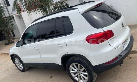 Dieundeu Occasion Volkswagen Tiguan White Auto in Dakar in Dakar Dieundeu Occasion Volkswagen Tiguan White Auto in Dakar in Dakar