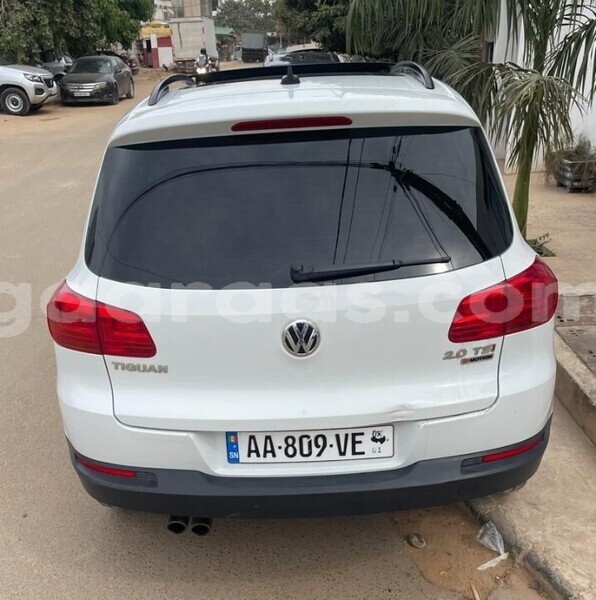 Big with watermark volkswagen tiguan dakar dakar 28025