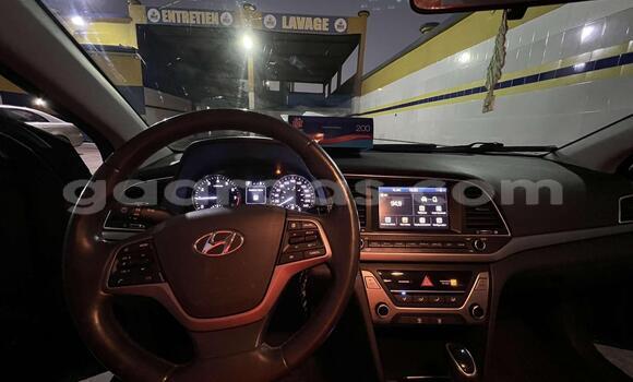 Acheter Neuf Voiture Hyundai Elantra Gris à Rufisque, Dakar Acheter Neuf Voiture Hyundai Elantra Gris à Rufisque, Dakar