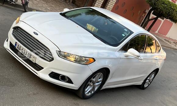 Buy Used Ford Fusion White Car in Dakar in Dakar Buy Used Ford Fusion White Car in Dakar in Dakar