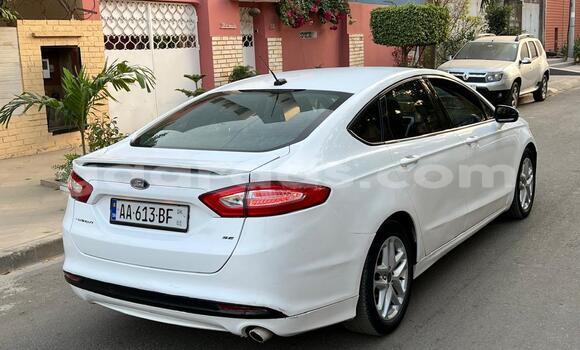 Buy Used Ford Fusion White Car in Dakar in Dakar Buy Used Ford Fusion White Car in Dakar in Dakar