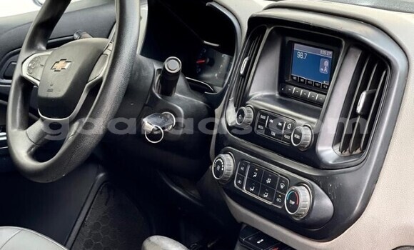 Acheter Occasion Voiture Chevrolet Corolado Noir à Dakar, Dakar Acheter Occasion Voiture Chevrolet Corolado Noir à Dakar, Dakar