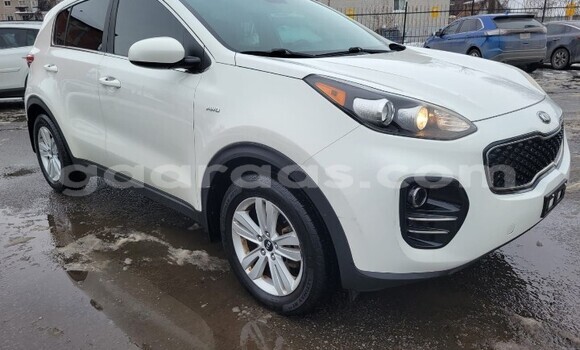 Acheter Occasion Voiture Kia Sportage Blanc à Dakar, Dakar Acheter Occasion Voiture Kia Sportage Blanc à Dakar, Dakar