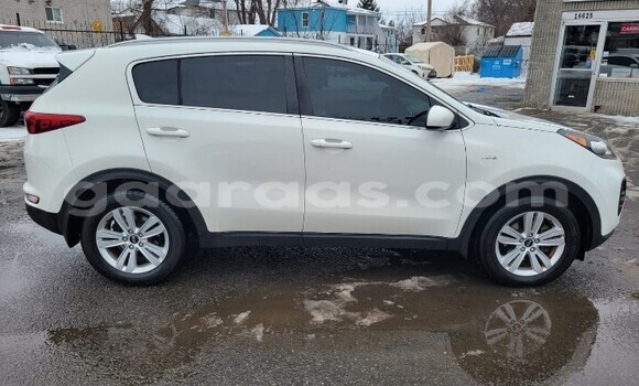Acheter Occasion Voiture Kia Sportage Blanc à Dakar, Dakar Acheter Occasion Voiture Kia Sportage Blanc à Dakar, Dakar