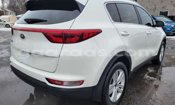 Acheter Occasion Voiture Kia Sportage Blanc à Dakar, Dakar Acheter Occasion Voiture Kia Sportage Blanc à Dakar, Dakar