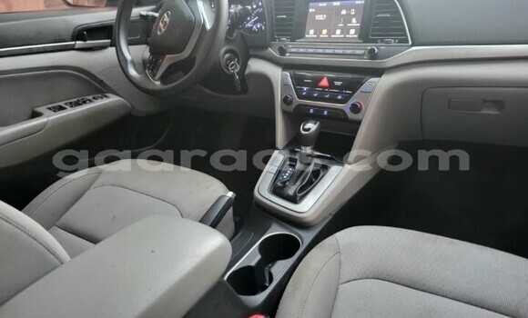 Acheter Occasion Voiture Hyundai Elantra Bleu à Dakar, Dakar Acheter Occasion Voiture Hyundai Elantra Bleu à Dakar, Dakar