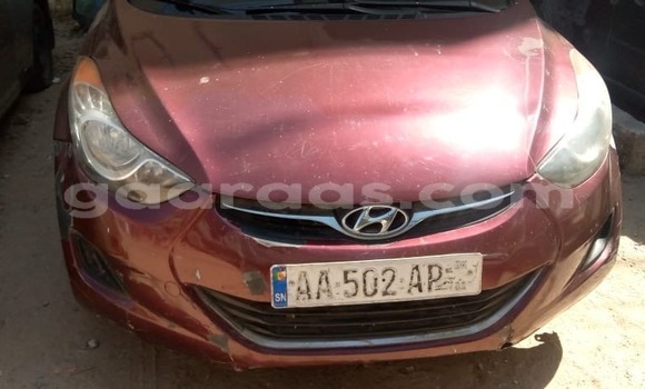 Dieundeu Occasion Hyundai Elantra Red Auto in Dakar in Dakar