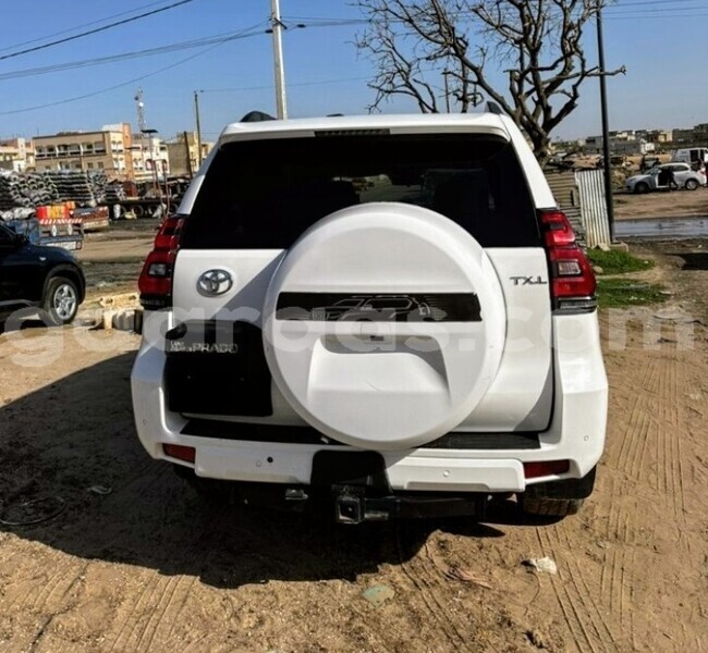 Big with watermark toyota land cruiser prado dakar dakar 28066