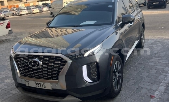 Dieundeu Occasion Hyundai Trajet Silver Auto in Dakar in Dakar Dieundeu Occasion Hyundai Trajet Silver Auto in Dakar in Dakar