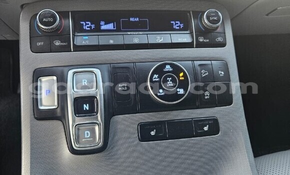 Acheter Occasion Voiture Hyundai Trajet Gris à Dakar, Dakar Acheter Occasion Voiture Hyundai Trajet Gris à Dakar, Dakar