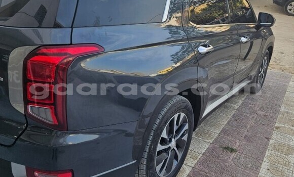 Acheter Occasion Voiture Hyundai Trajet Gris à Dakar, Dakar Acheter Occasion Voiture Hyundai Trajet Gris à Dakar, Dakar