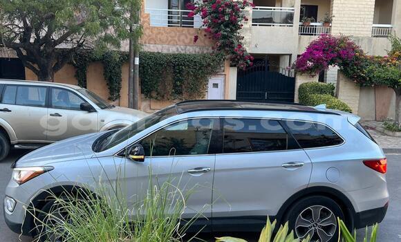 Buy New Hyundai Santa Fe Silver Car in Dakar in Dakar Buy New Hyundai Santa Fe Silver Car in Dakar in Dakar