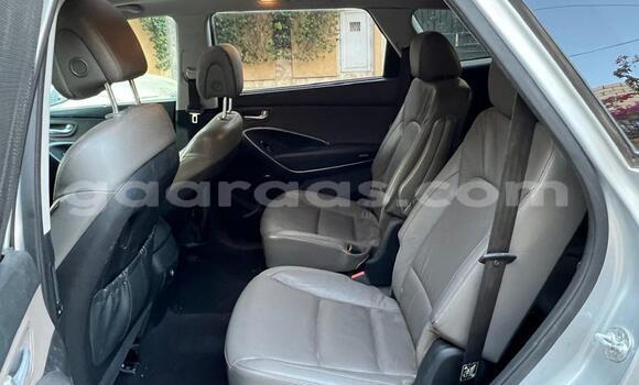 Buy New Hyundai Santa Fe Silver Car in Dakar in Dakar Buy New Hyundai Santa Fe Silver Car in Dakar in Dakar