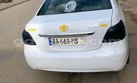 Acheter Occasion Voiture Toyota Yaris White à Dakar, Dakar Acheter Occasion Voiture Toyota Yaris White à Dakar, Dakar