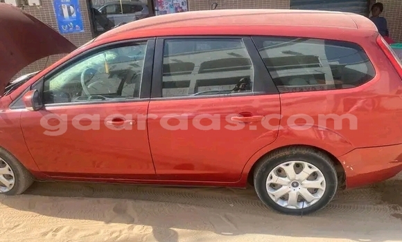 Acheter Occasion Voiture Ford Focus Red à Dakar, Dakar Acheter Occasion Voiture Ford Focus Red à Dakar, Dakar