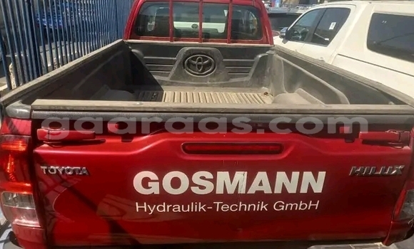 Dieundeu Occasion Toyota Hilux Red Auto in Dakar in Dakar