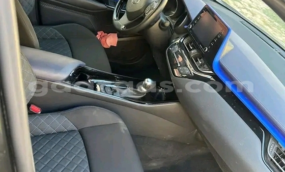 Acheter Occasion Voiture Toyota C-HR Noir à Dakar, Dakar Acheter Occasion Voiture Toyota C-HR Noir à Dakar, Dakar