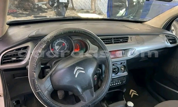 Acheter Occasion Voiture Citroen C3 Blanc à Dakar, Dakar Acheter Occasion Voiture Citroen C3 Blanc à Dakar, Dakar