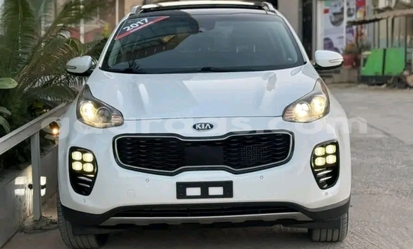 Acheter Occasion Voiture Kia Sportage Blanc à Dakar, Dakar Acheter Occasion Voiture Kia Sportage Blanc à Dakar, Dakar