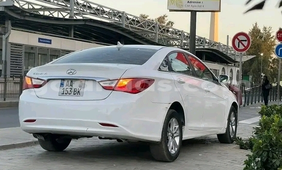 Acheter Occasion Voiture Hyundai Sonata White à Dakar, Dakar Acheter Occasion Voiture Hyundai Sonata White à Dakar, Dakar