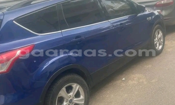 Acheter Occasion Voiture Ford Escape Bleu à Dakar, Dakar Acheter Occasion Voiture Ford Escape Bleu à Dakar, Dakar