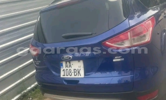 Acheter Occasion Voiture Ford Escape Bleu à Dakar, Dakar Acheter Occasion Voiture Ford Escape Bleu à Dakar, Dakar
