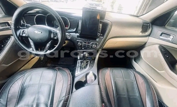 Dieundeu Occasion Kia Optima Black Auto in Dakar in Dakar Dieundeu Occasion Kia Optima Black Auto in Dakar in Dakar