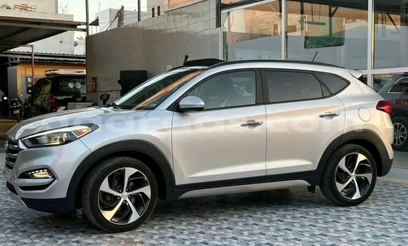 Acheter Occasion Voiture Hyundai Tucson Blanc à Dakar, Dakar