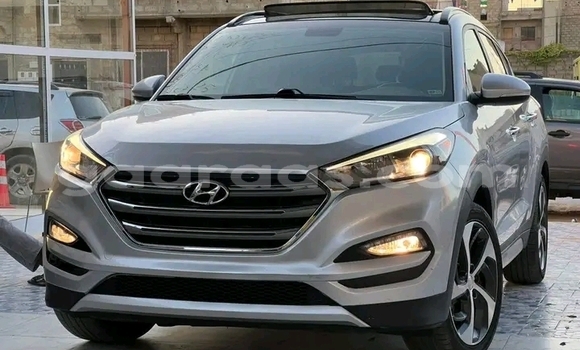 Acheter Occasion Voiture Hyundai Tucson Blanc à Dakar, Dakar Acheter Occasion Voiture Hyundai Tucson Blanc à Dakar, Dakar