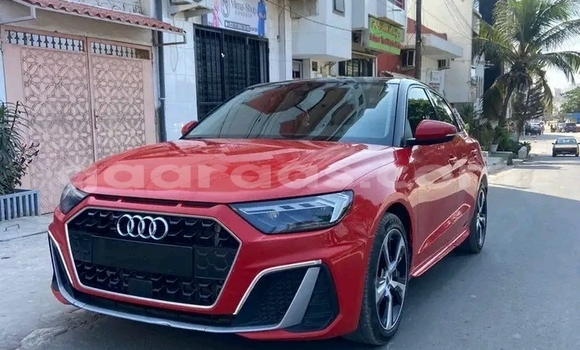 Acheter Occasion Voiture Audi A1 Rouge à Dakar, Dakar Acheter Occasion Voiture Audi A1 Rouge à Dakar, Dakar
