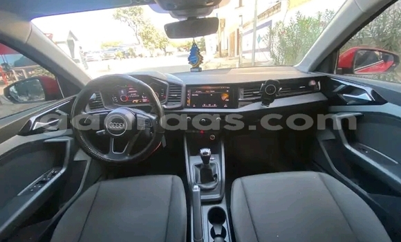 Acheter Occasion Voiture Audi A1 Rouge à Dakar, Dakar Acheter Occasion Voiture Audi A1 Rouge à Dakar, Dakar