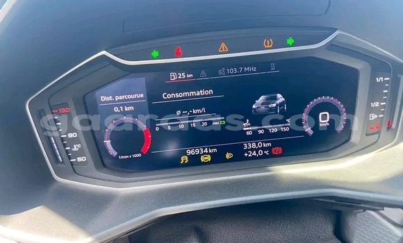 Acheter Occasion Voiture Audi A1 Rouge à Dakar, Dakar Acheter Occasion Voiture Audi A1 Rouge à Dakar, Dakar